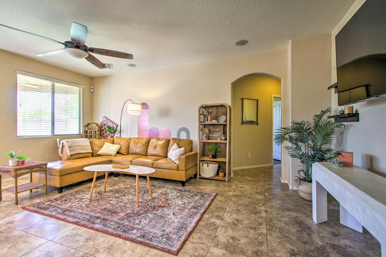 Family-Friendly Goodyear Home With Private Pool Exterior photo