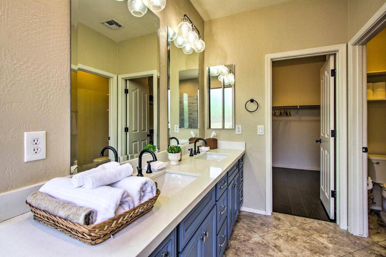 Family-Friendly Goodyear Home With Private Pool Exterior photo