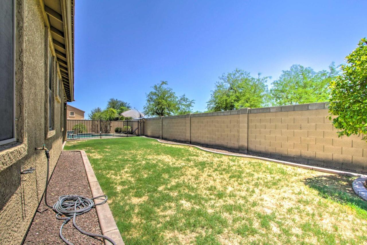 Family-Friendly Goodyear Home With Private Pool Exterior photo