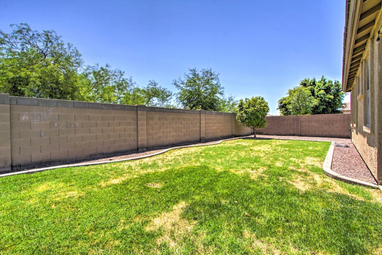 Family-Friendly Goodyear Home With Private Pool Exterior photo